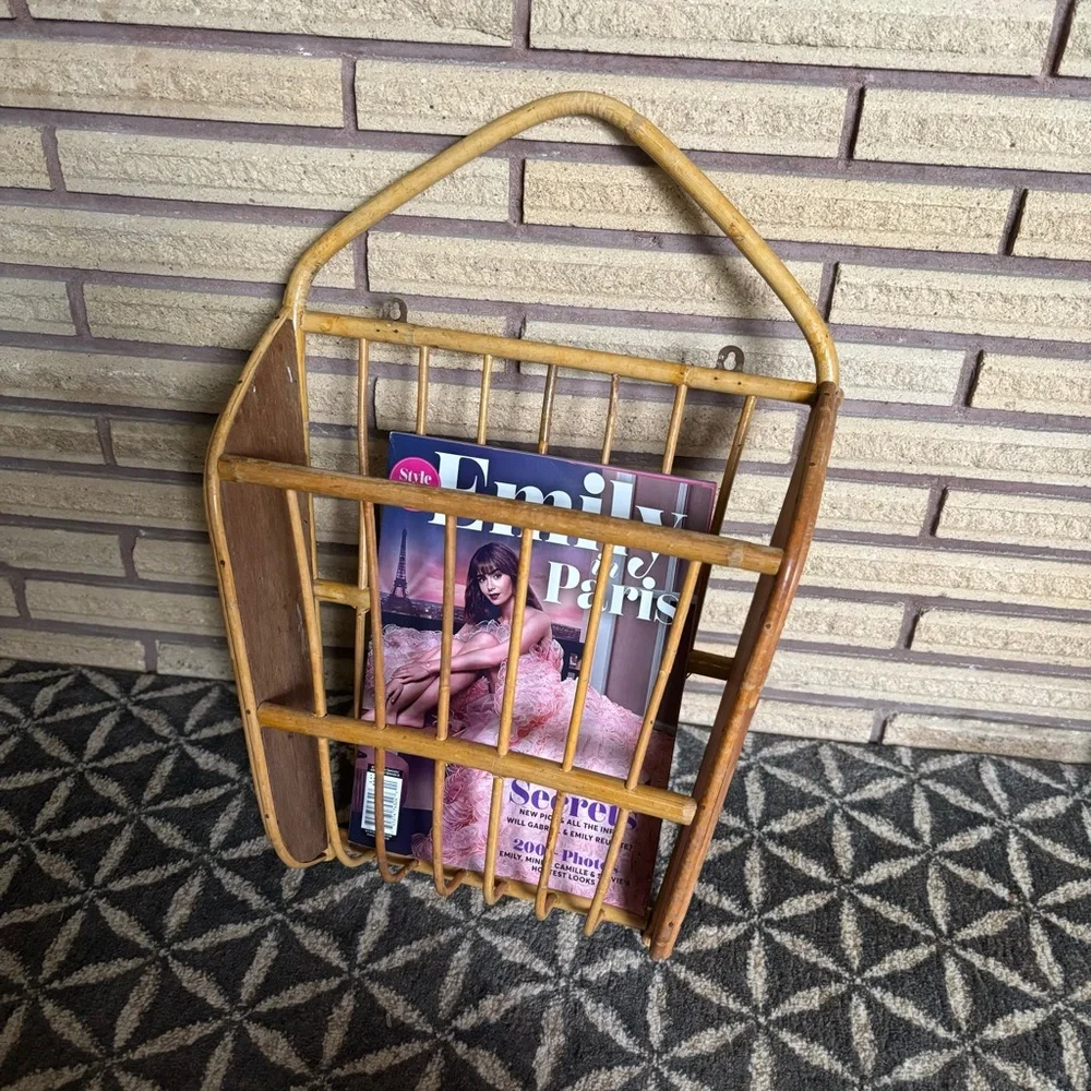 70's Wall Mount Wicker Magazine Rack - Wicker Rack - Rattan Magazine Holder - Picture 2 of 14
